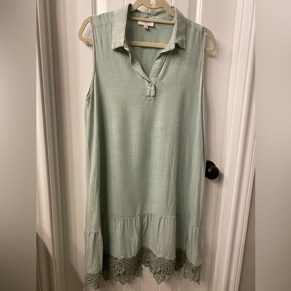 Umgee Women’s Dress in Mint; Size small